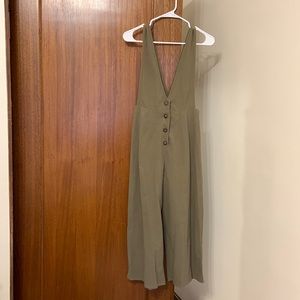 Green wide-leg jumpsuit